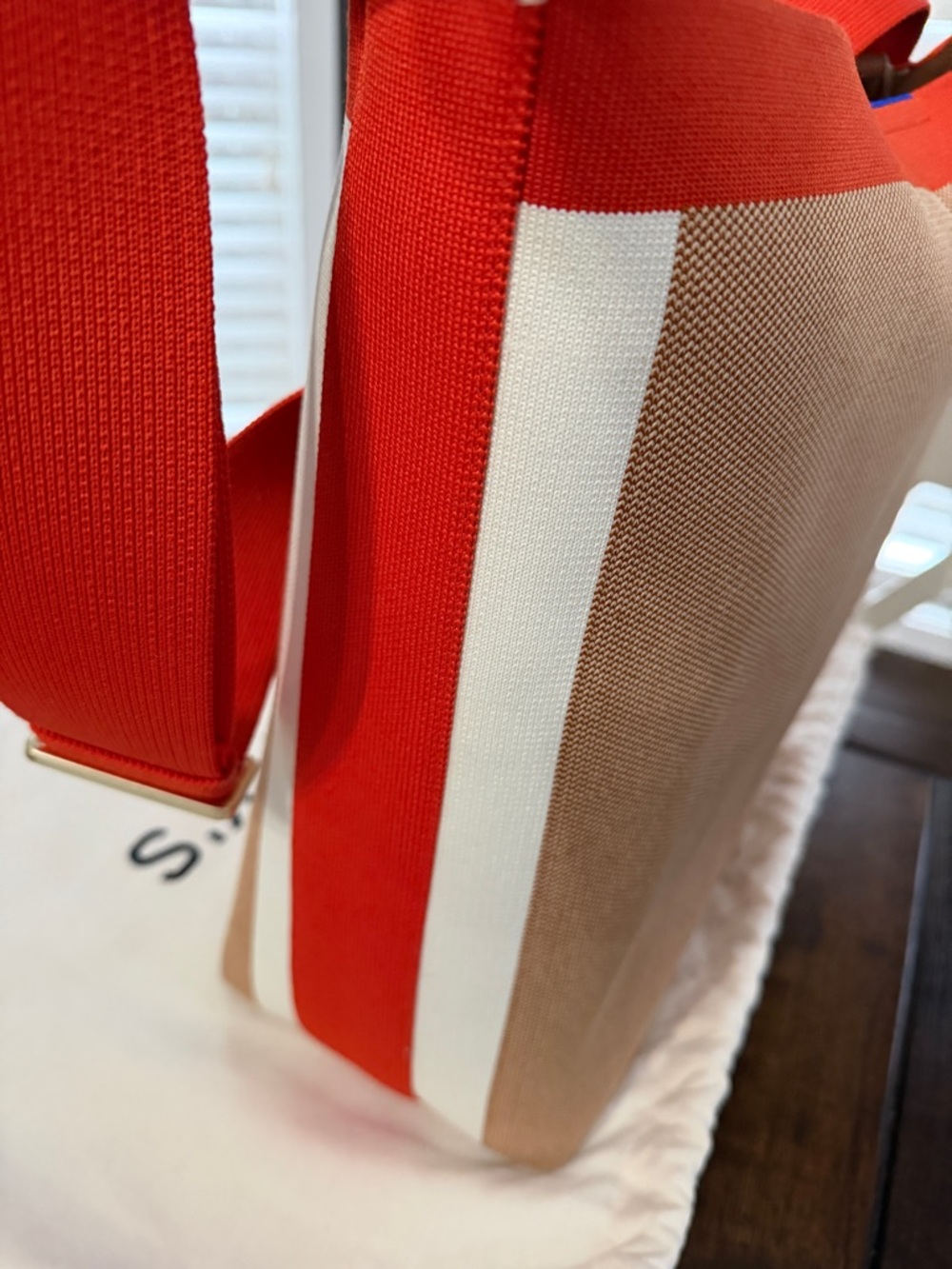Rothy's Caramel Spice Bucket Bag - Picture 4 of 7